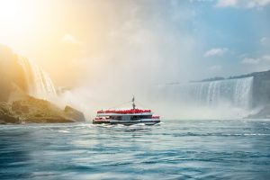 Niagara Falls boat tours attraction for tourists